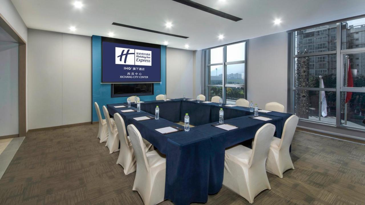 Holiday Inn Express - Xichang City Center By Ihg Luaran gambar