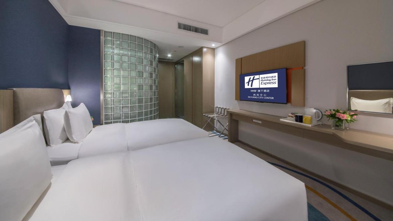 Holiday Inn Express - Xichang City Center By Ihg Luaran gambar